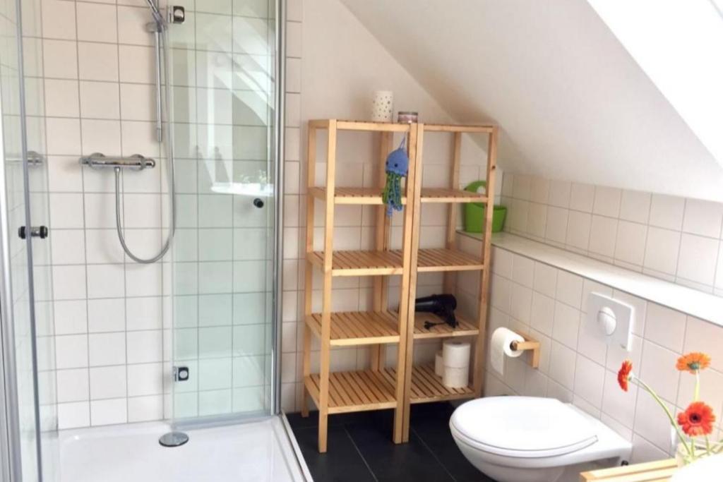 W7 - Sehr Schoenes Ferienhaus Mit Toller Lage Und Super Aussicht In Roebel An Der Mueritz Villa Luaran gambar